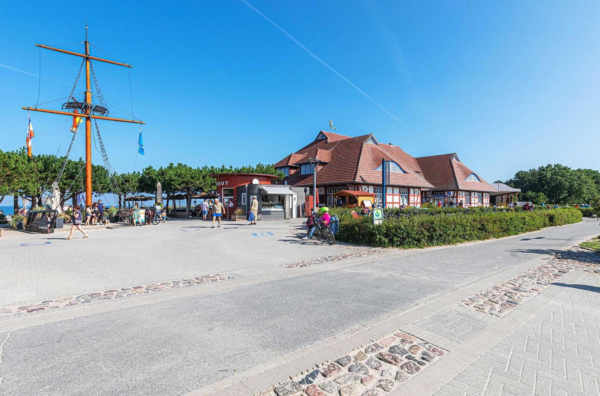 Toni'S Room An Der Seebruecke Zingst Buitenkant foto